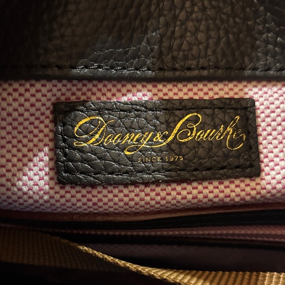 Dooney & Bourke BRAND NEW Dark Grey Logo Lock Shoulder Bag with Coin/Card Purse - Picture 3 of 10